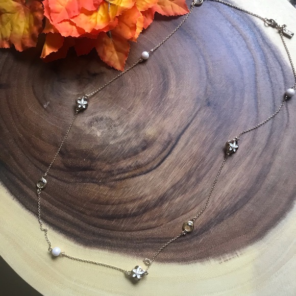 kate spade Jewelry - Kate Spade Long Gold-tone Necklace Daisy Charm kate spade Jewelry - Kate Spade Long Gold-tone Necklace Daisy Charm